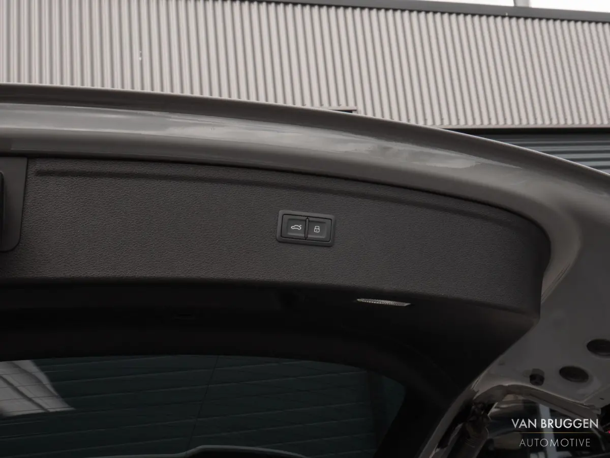55 TFSI e S-Line Pano Nardo RS-Stoelen Luchtv Trekhk BTW B&O 21"