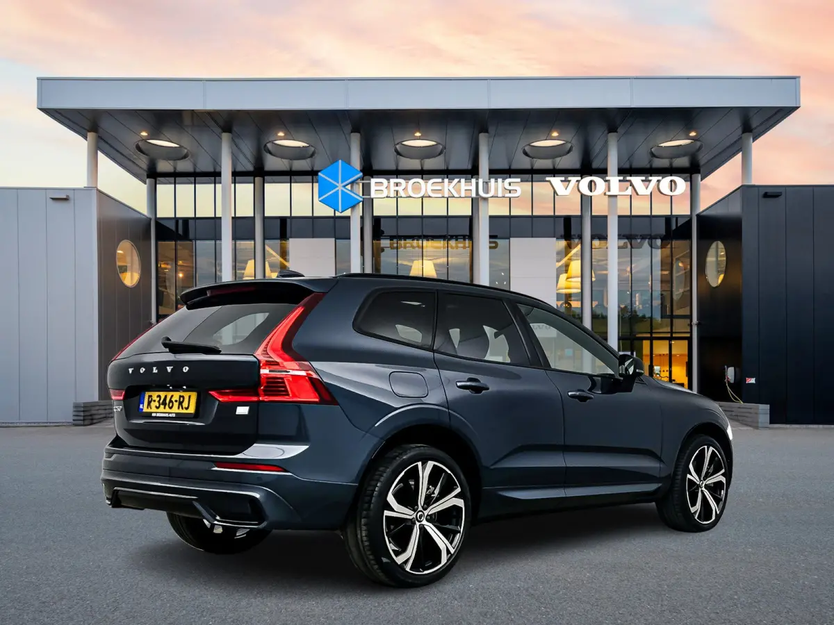 T6 Recharge Plus Dark | 21" | Panoramadak | Elektr. verst. Stoelen | Adaptieve Cruise | BLIS | Stoel/Stuur/Achterbankverwarming