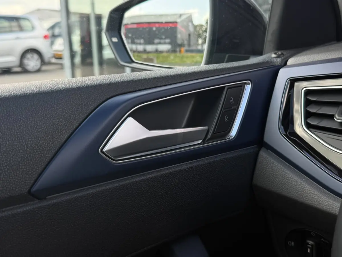 1.0 TSI Comfortline Business | Carplay | PDC