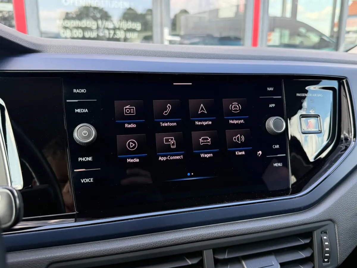 1.0 TSI Comfortline Business | Carplay | PDC