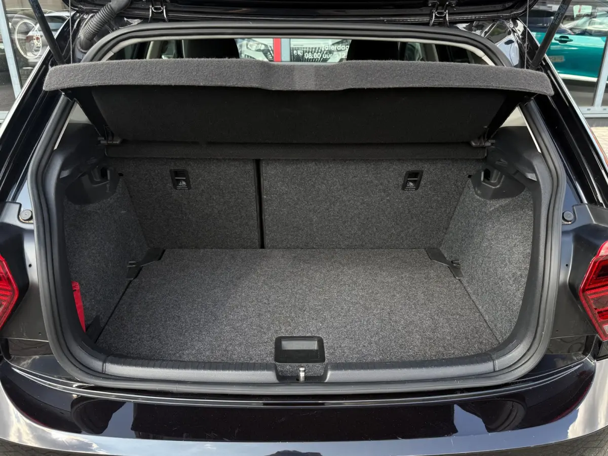 1.0 TSI Comfortline Business | Carplay | PDC
