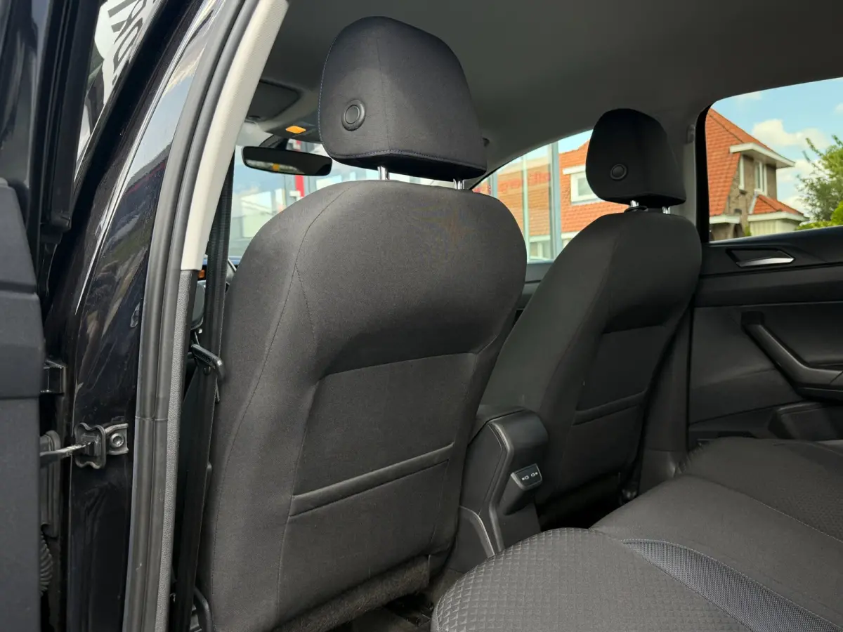 1.0 TSI Comfortline Business | Carplay | PDC