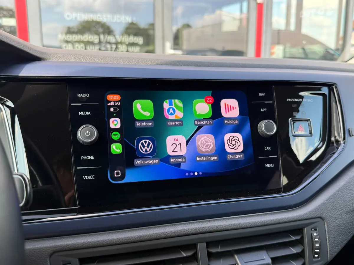 1.0 TSI Comfortline Business | Carplay | PDC