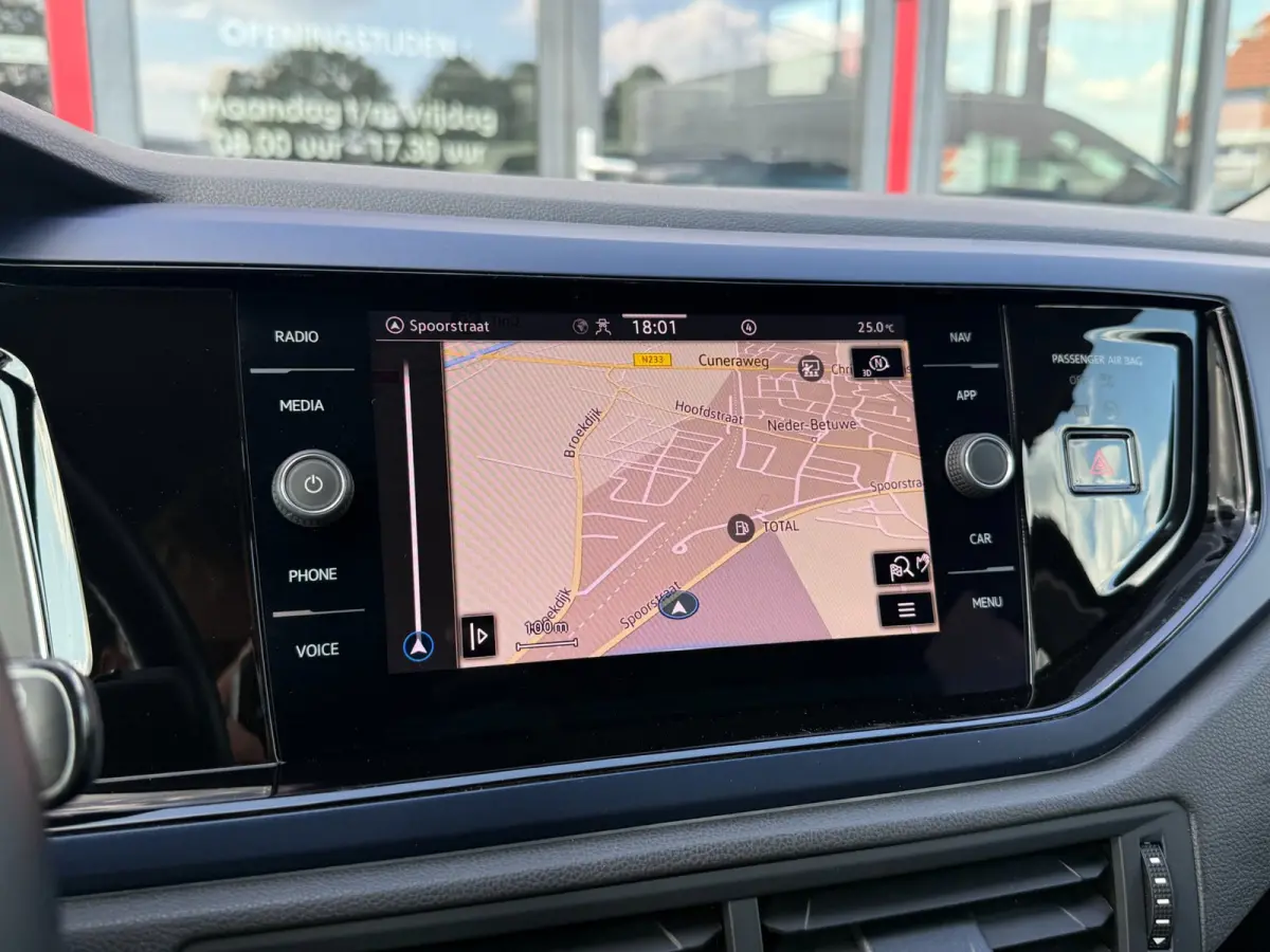 1.0 TSI Comfortline Business | Carplay | PDC