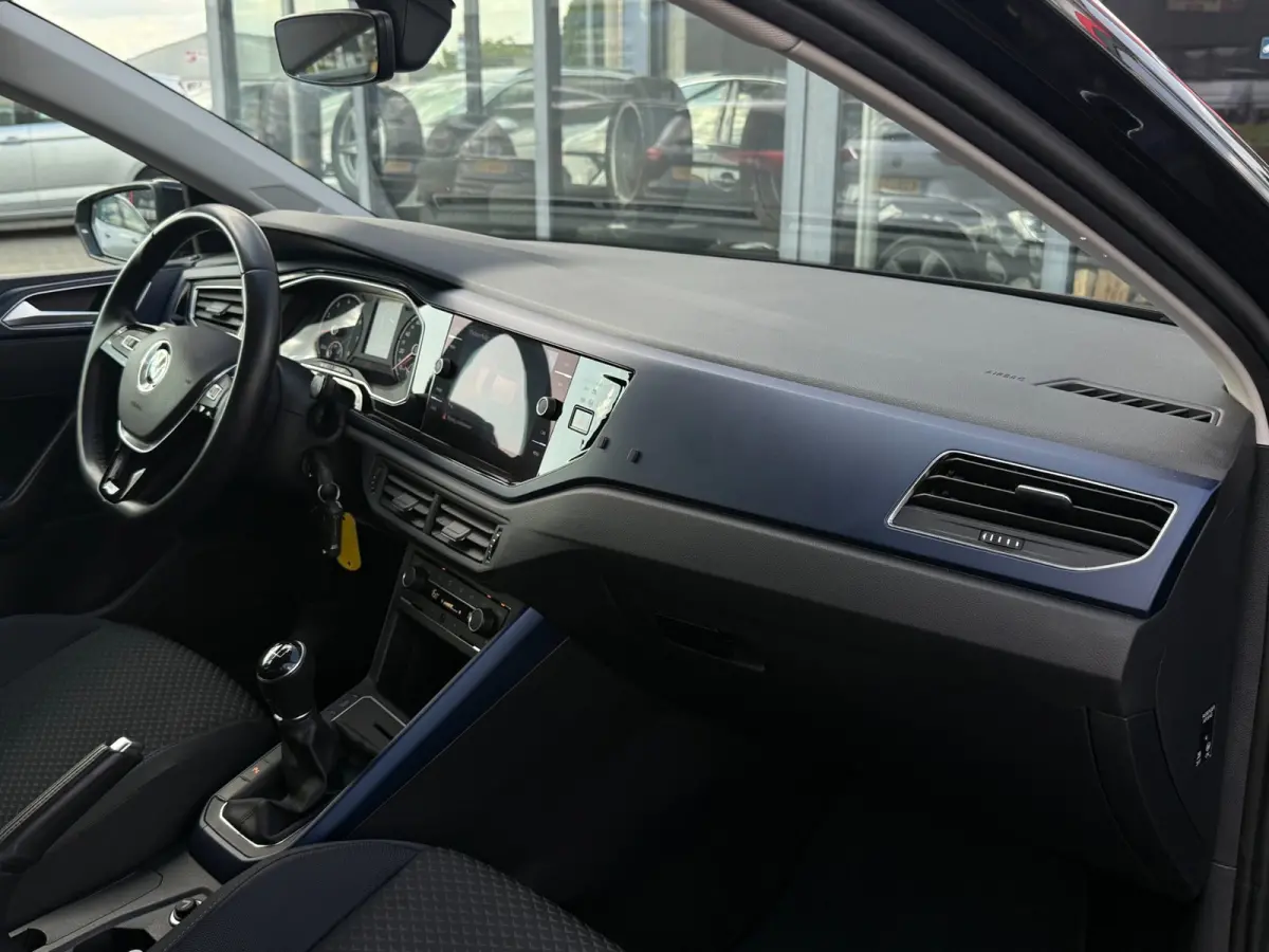 1.0 TSI Comfortline Business | Carplay | PDC