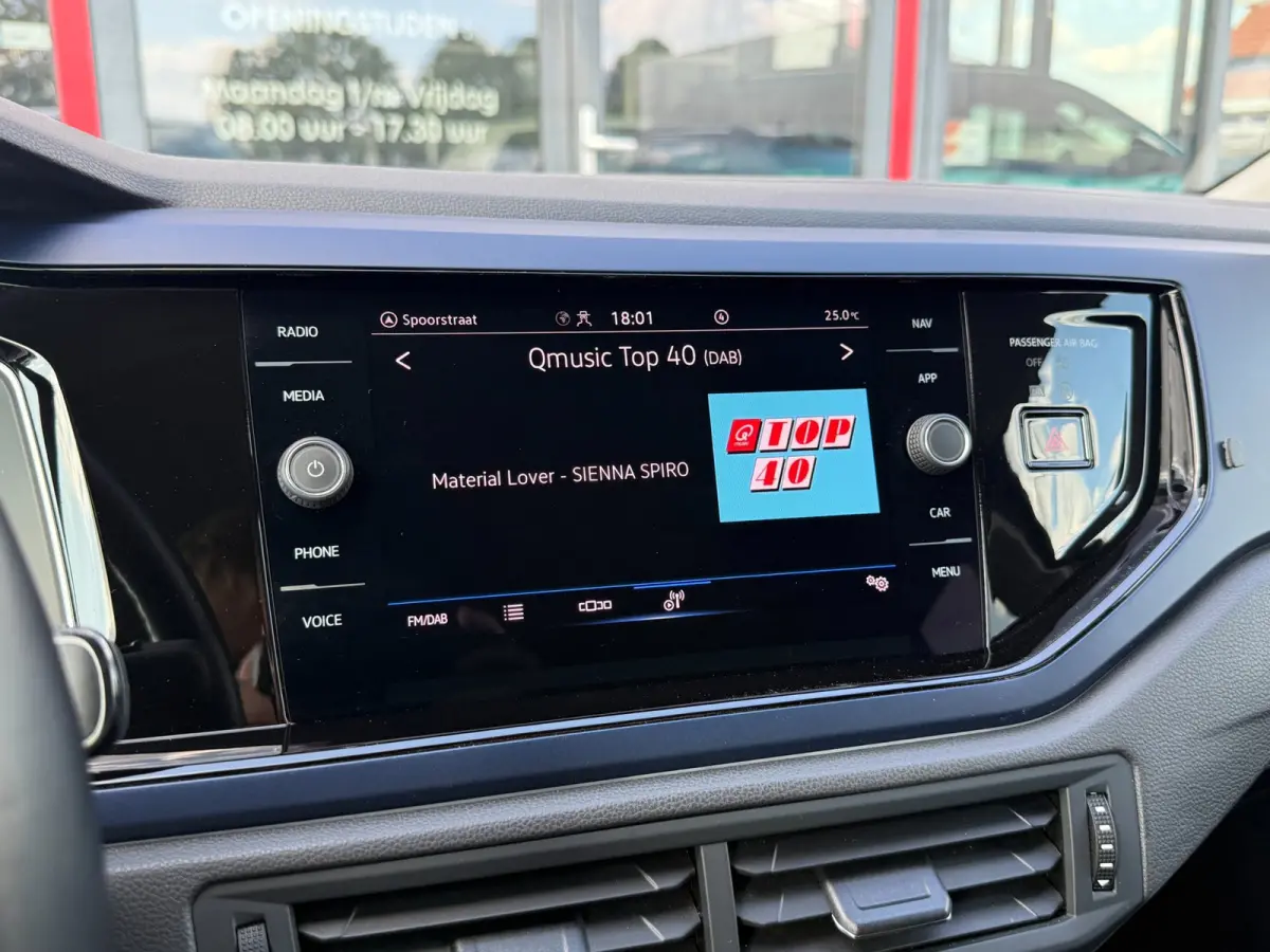1.0 TSI Comfortline Business | Carplay | PDC