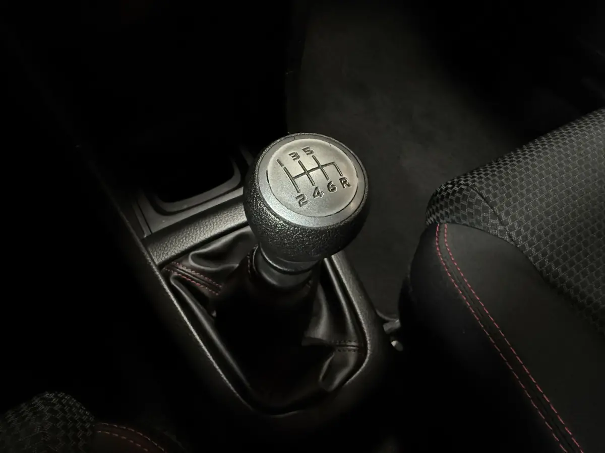 1.6 Sport | Carplay | Xenon | Stoelverwarming | 136 PK