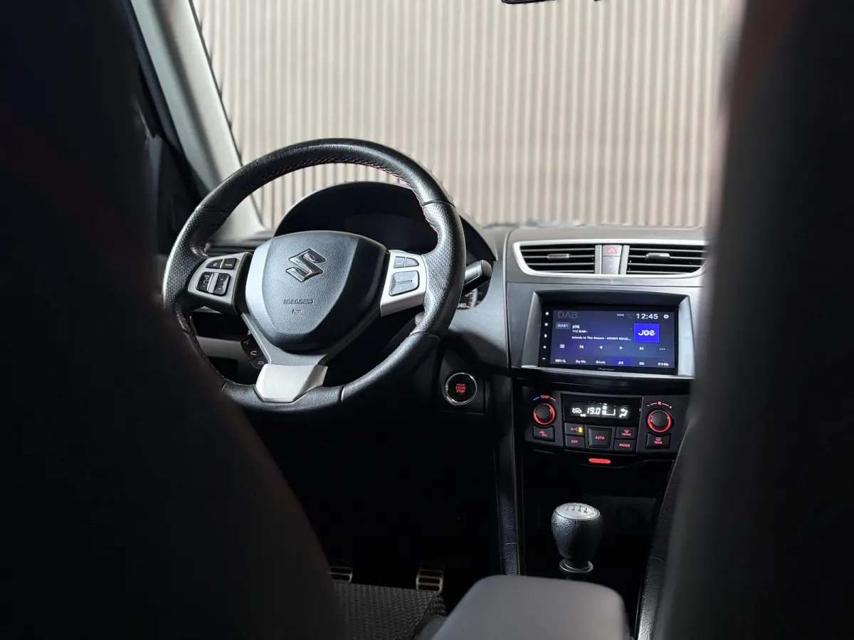 1.6 Sport | Carplay | Xenon | Stoelverwarming | 136 PK