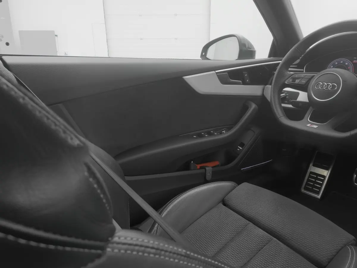 40 TFSI Automaat Launch edition Sport | CAMERA | B&O | CARPLAY | NEK- EN STOELVERW.