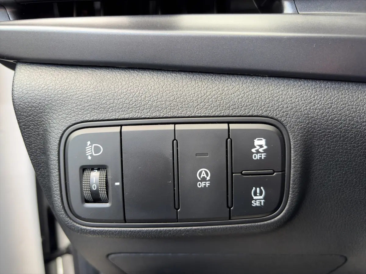 1.0 T-GDI 100pk Comfort | Airco | Camera | Carplay | Cruise control | Dodehoek detectie | Navigatie | Parkeersensoren | Digitaal cockpit | Lichtmetalen velgen