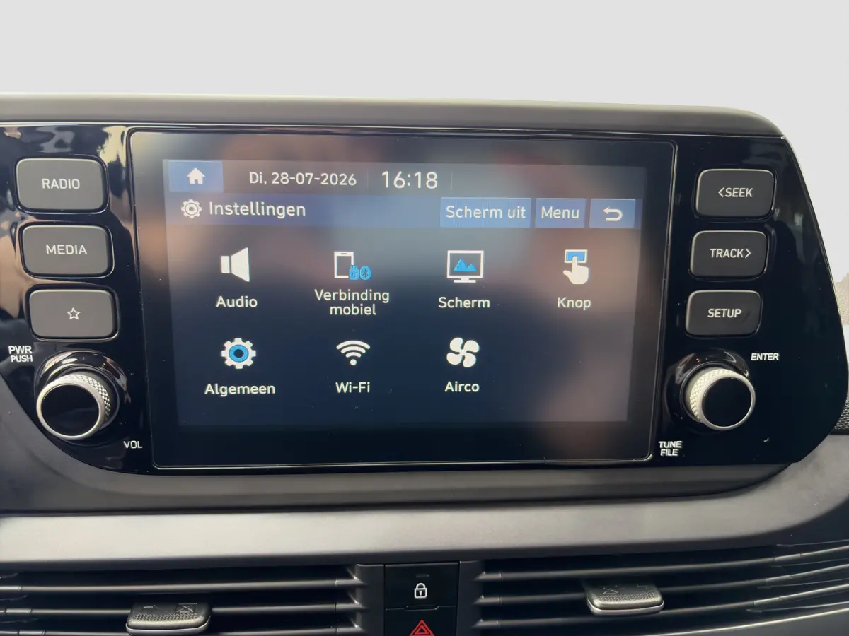 1.0 T-GDI 100pk Comfort | Airco | Camera | Carplay | Cruise control | Dodehoek detectie | Navigatie | Parkeersensoren | Digitaal cockpit | Lichtmetalen velgen