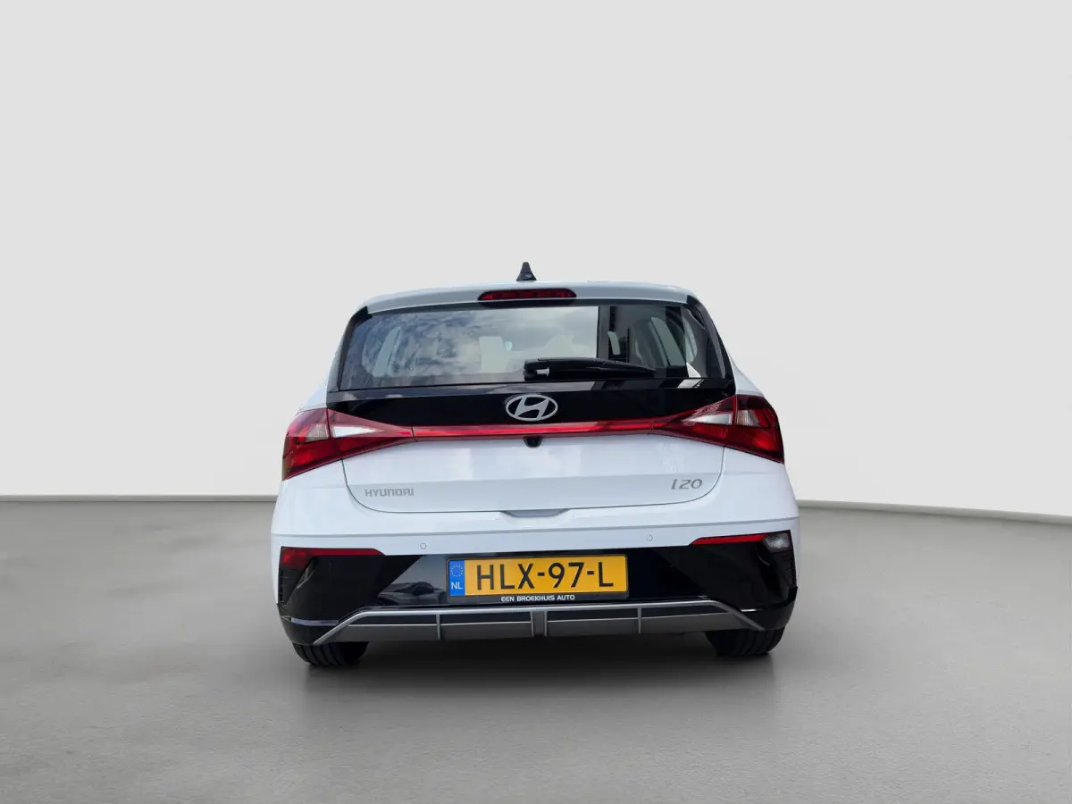 1.0 T-GDI 100pk Comfort | Airco | Camera | Carplay | Cruise control | Dodehoek detectie | Navigatie | Parkeersensoren | Digitaal cockpit | Lichtmetalen velgen