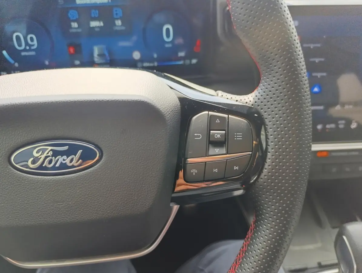 1.0 EcoBoost ST-Line X | DEMO | Automaat | Stoel/stuur voorruitverwarming | Matrix-led | Adaptieve Cruise | Dodehoeksensoren | 360-Camera | Elek. Achterklep | B&O audio