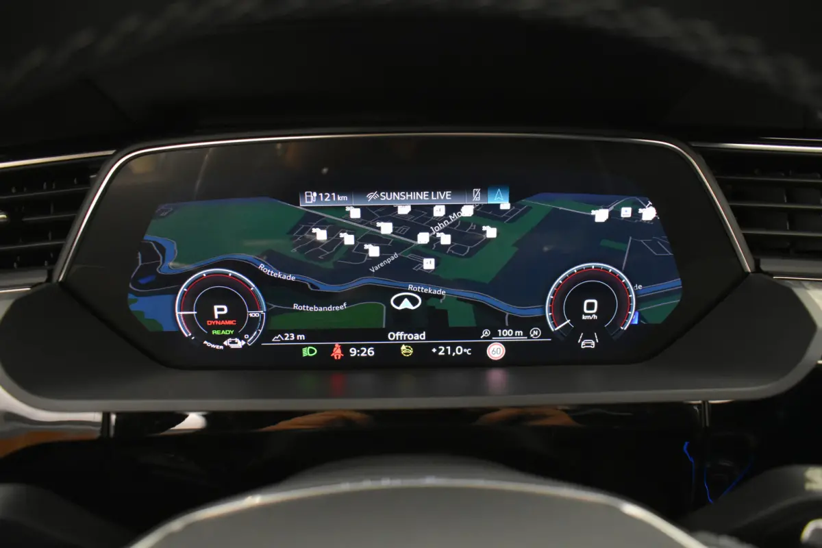 S quattro 95 kWh 504 pk Pano 360°Cam Dodeh det Stoel koeling Head up El-a-klep Memory Seat