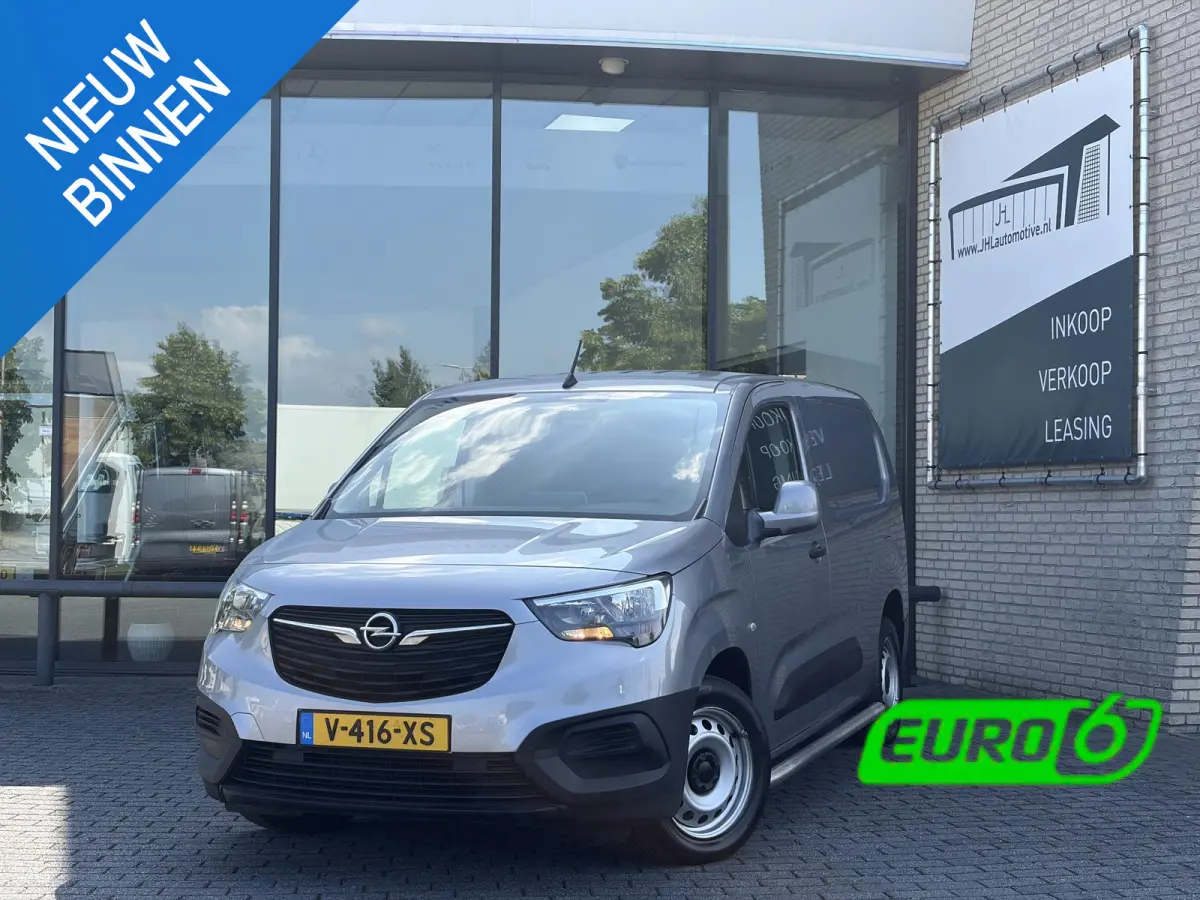 1.5D L2H1*NAVI*A/C*CRUISE*HAAK*CARPLAY*PDC*SIDEBAR