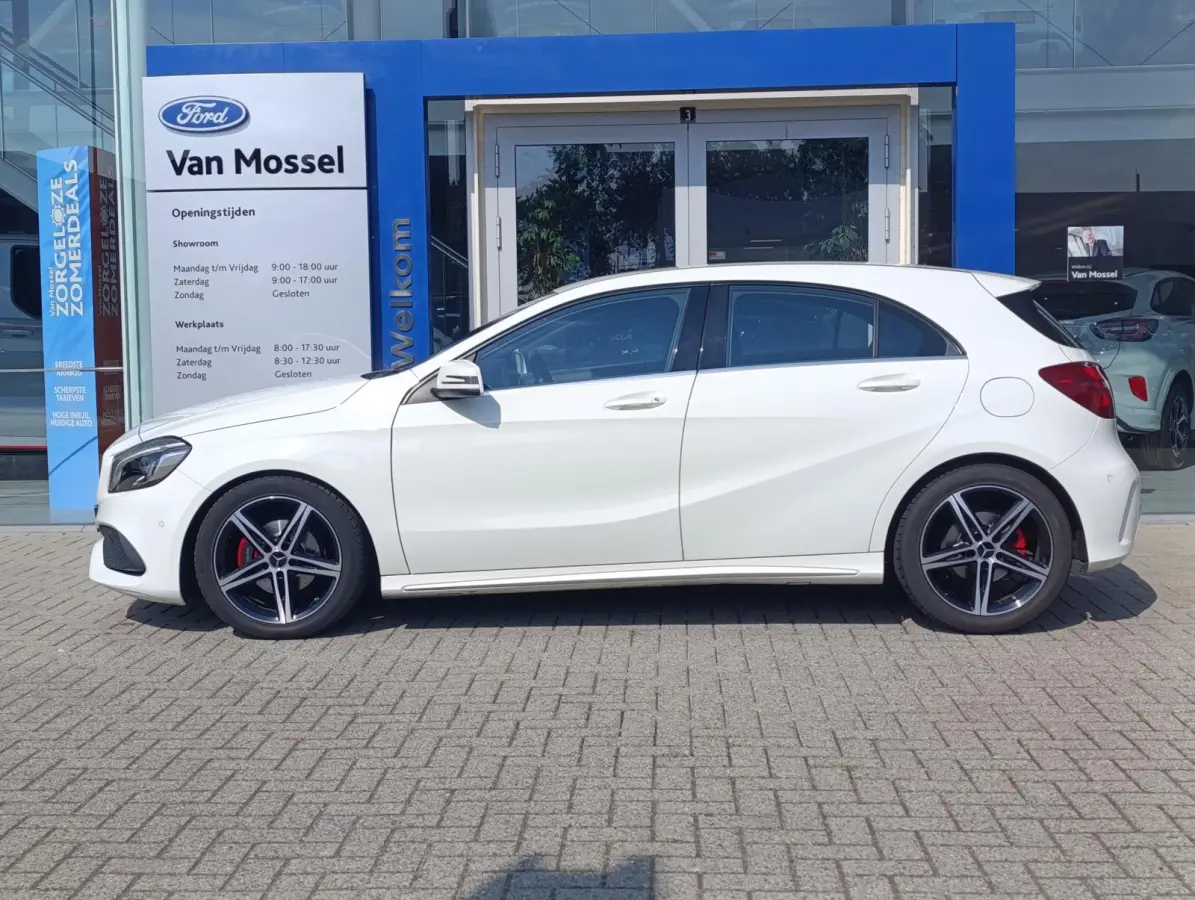 180 AMG Night Edition Plus | Stoelverwarming | Automaat | Navigatie | Camera