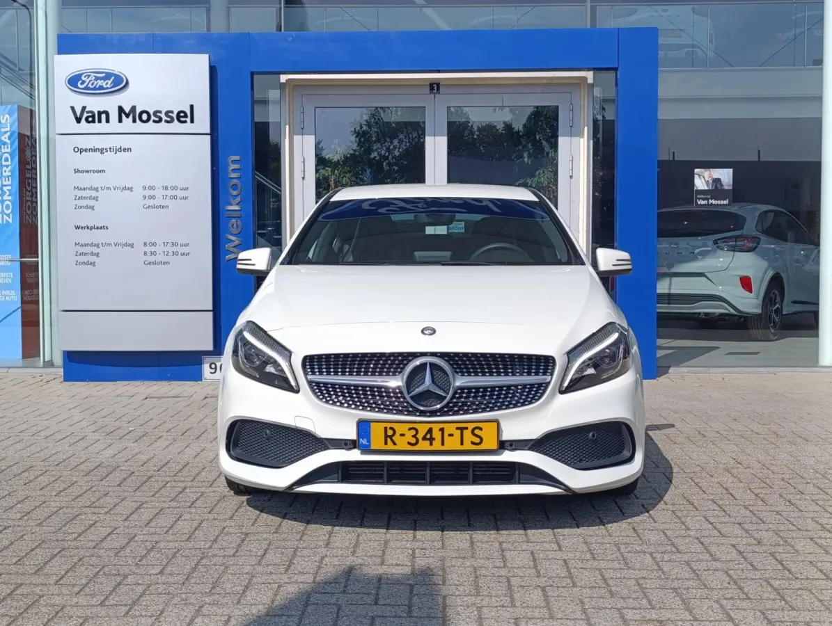 180 AMG Night Edition Plus | Stoelverwarming | Automaat | Navigatie | Camera