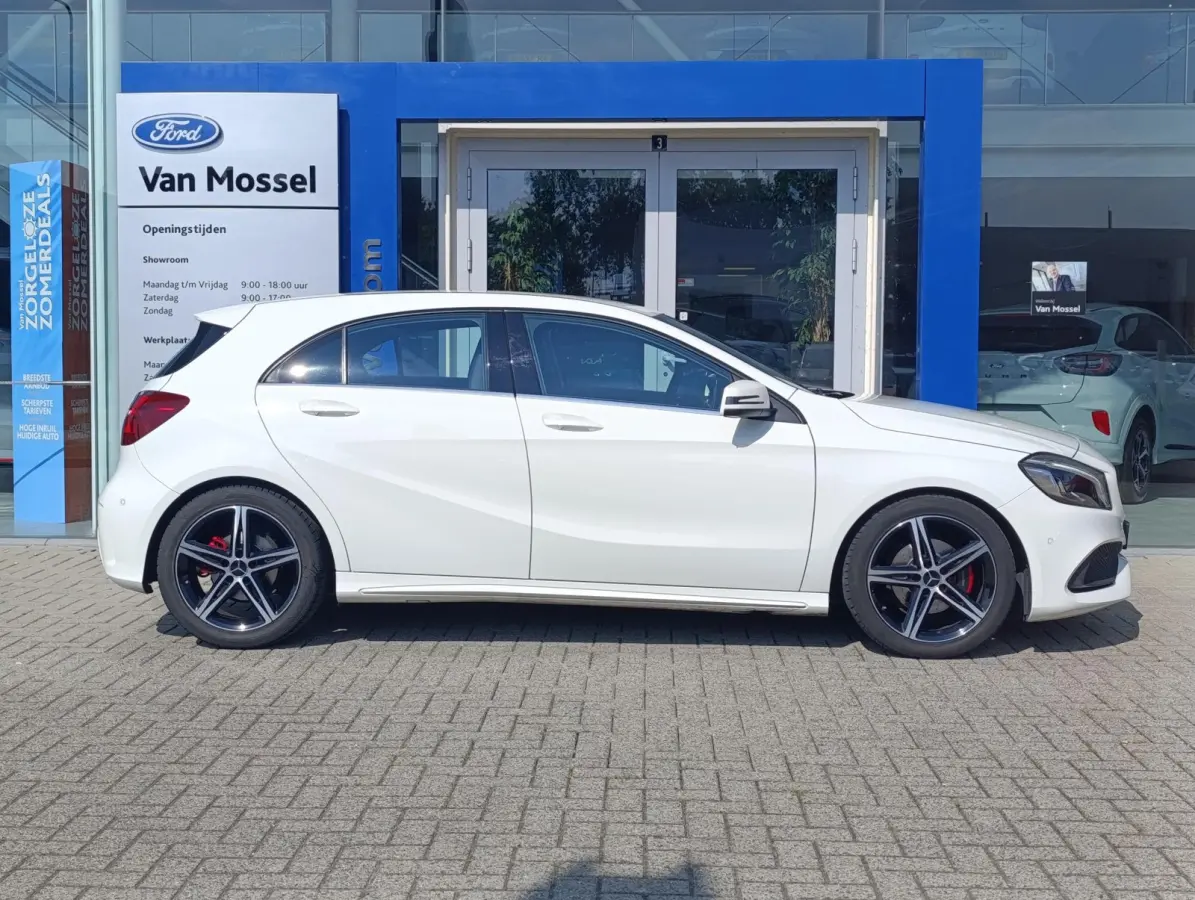 180 AMG Night Edition Plus | Stoelverwarming | Automaat | Navigatie | Camera