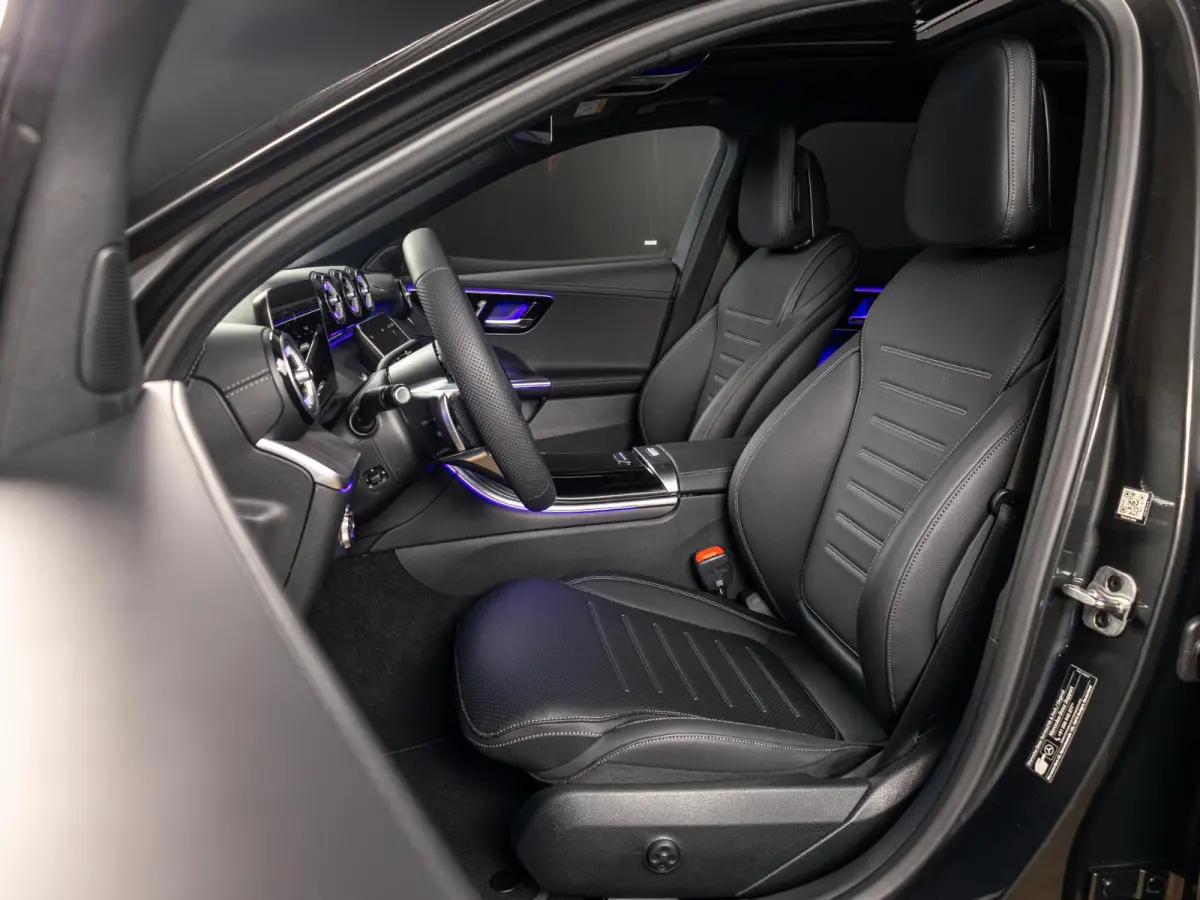 300 e Business Solution AMG Panorama dak