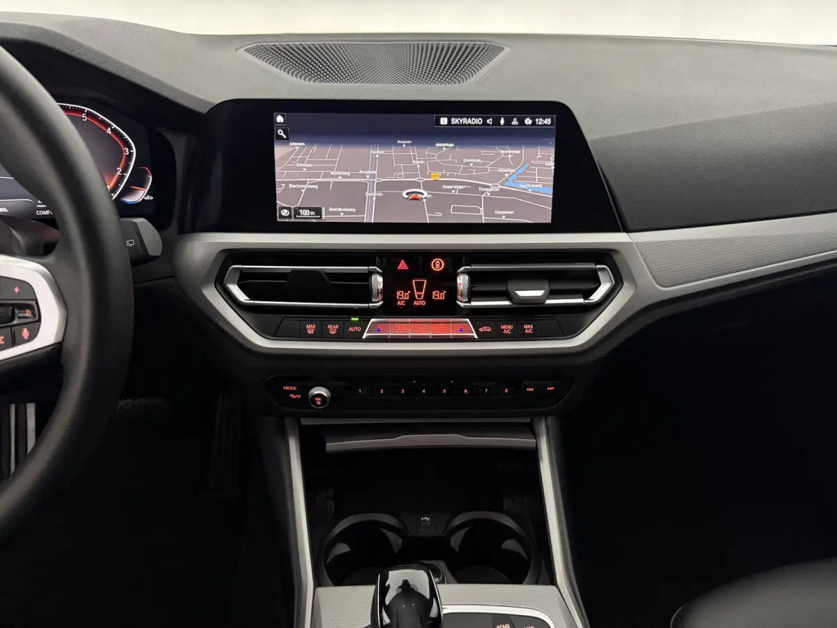 330i Introduction Executive Edition M-Sport | Camera | Virtual | Carplay | LED | Navi | Parkeersens.