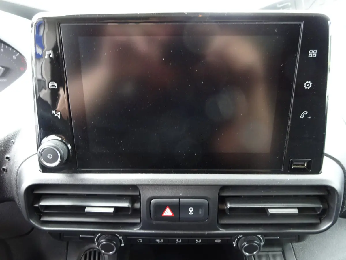 1.2 PureTech Pro BENZINE AIRCO NAVI CRUISE CONTROL PDC SCHUIFDEUR