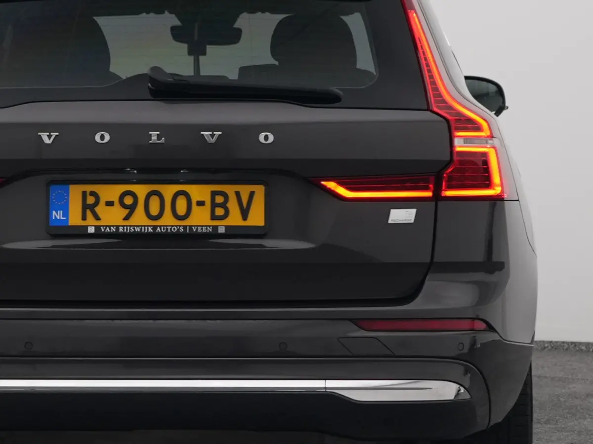 2.0 T6 Plug-in hybrid AWD Inscription Exclusive | PANO | CAMERA | MEMORY | KEYLESS | STOELVERW.