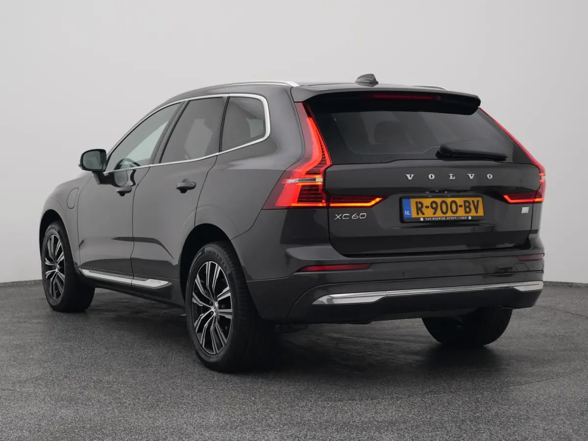 2.0 T6 Plug-in hybrid AWD Inscription Exclusive | PANO | CAMERA | MEMORY | KEYLESS | STOELVERW.