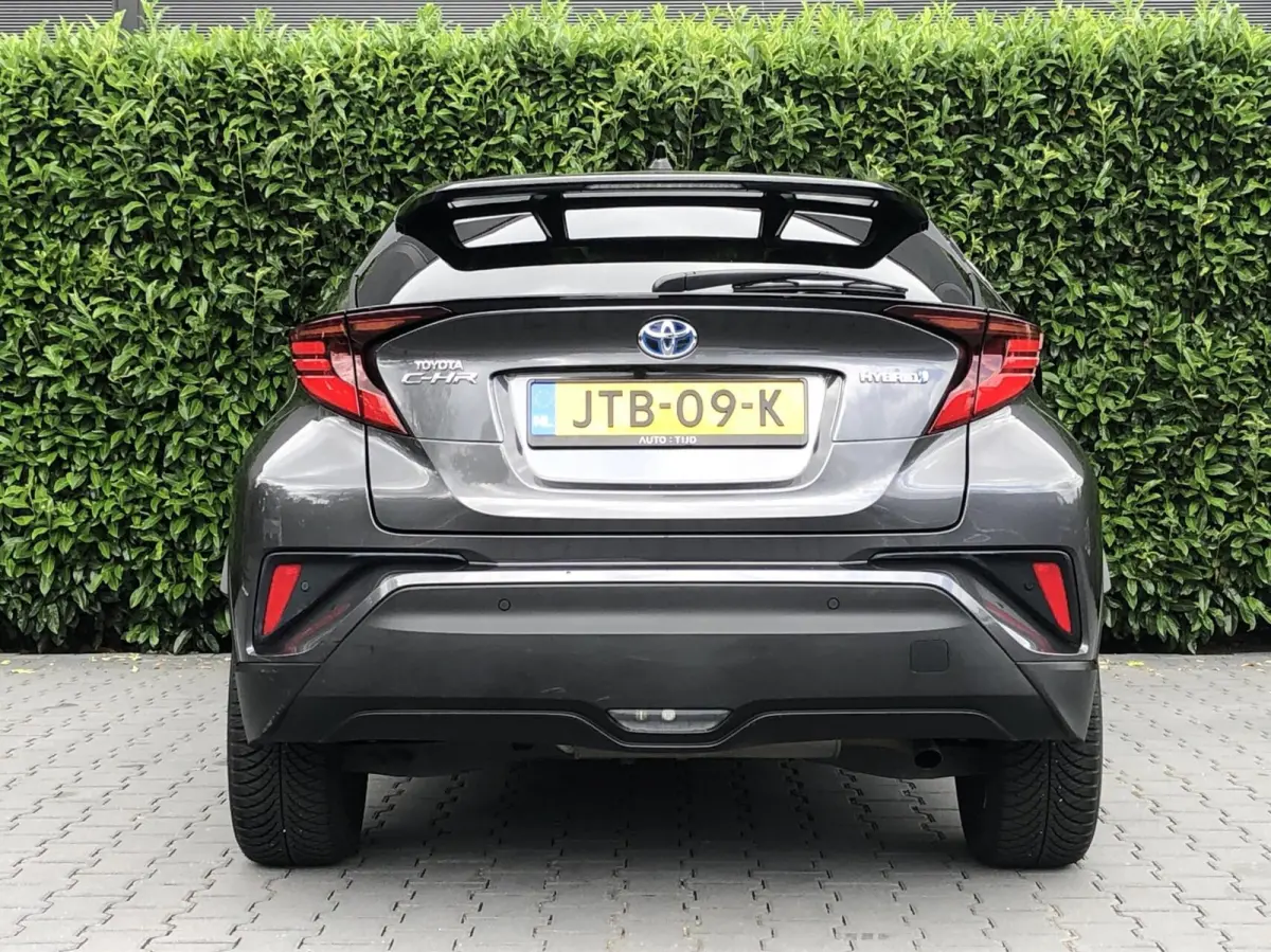 1.8 Hybrid Executive, CARPLAY, NAVI, CRUISE, 18INCH, LEDER, ECC-AIRCO, STOELVERWARMING, TWO-TONE COLOR