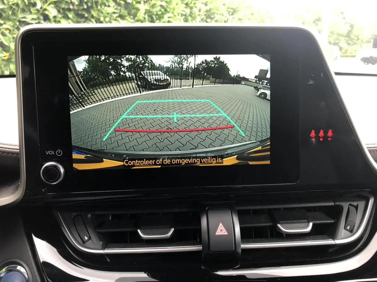 1.8 Hybrid Executive, CARPLAY, NAVI, CRUISE, 18INCH, LEDER, ECC-AIRCO, STOELVERWARMING, TWO-TONE COLOR