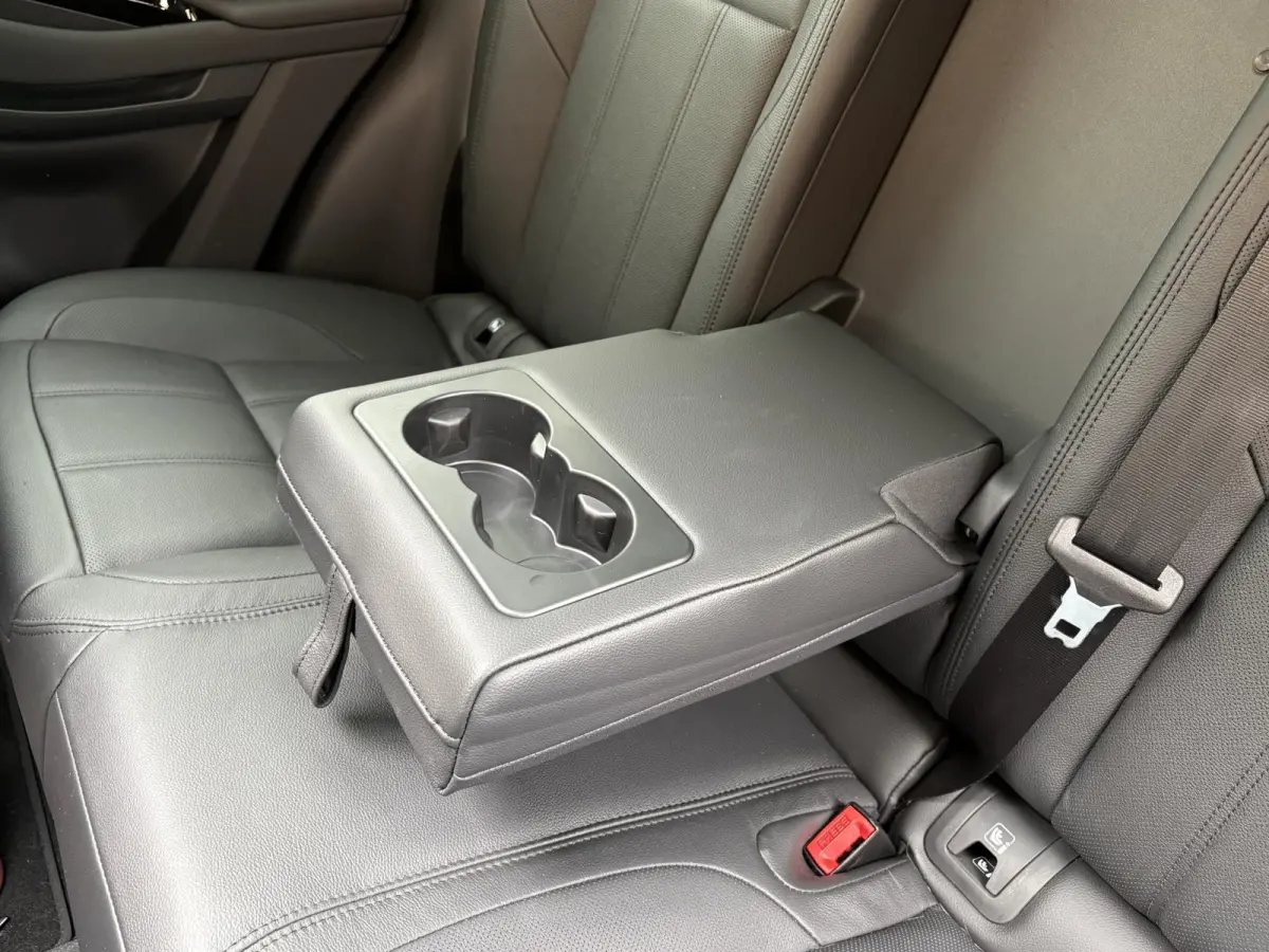 1.5 P270e PHEV AWD SE Dynamic Edition 1E EIG./NL-AUTO/FULL OPTIONS!