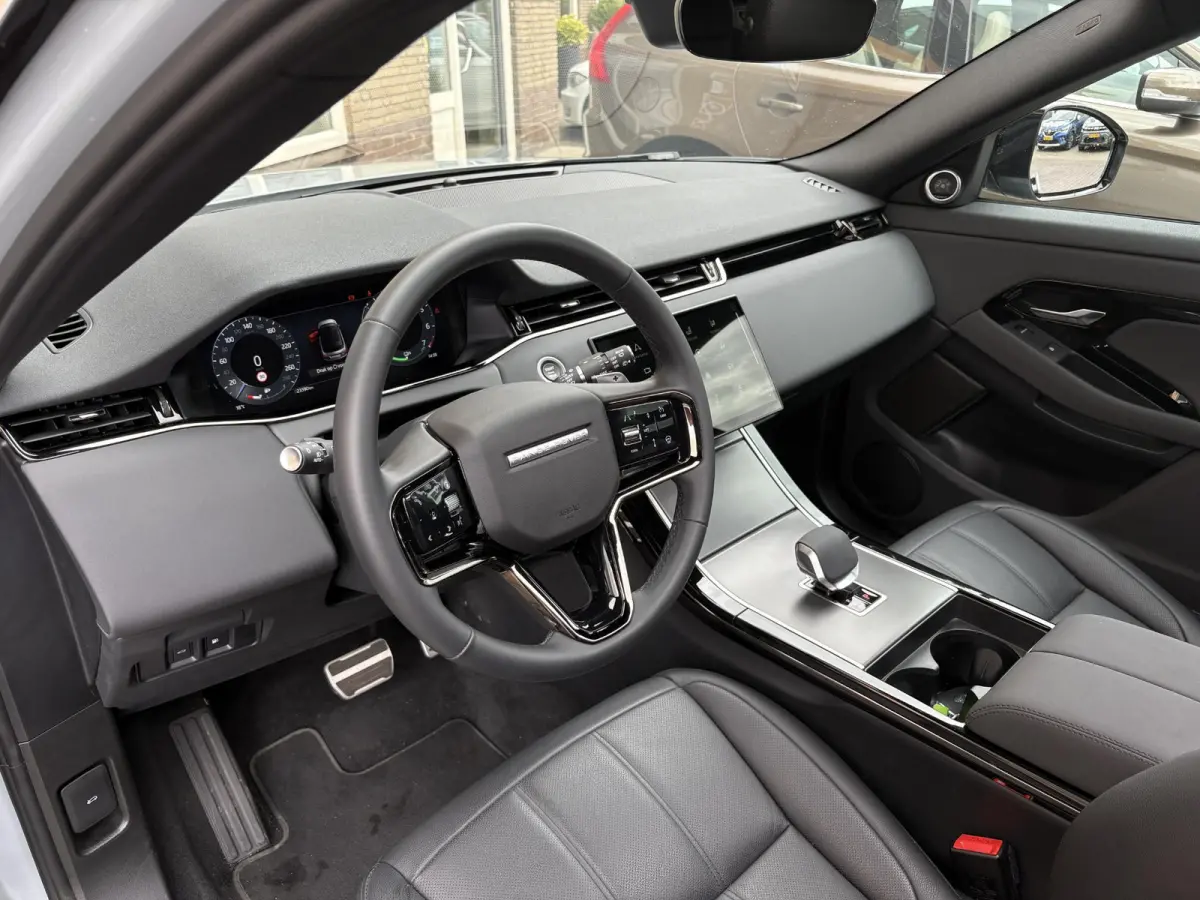 1.5 P270e PHEV AWD SE Dynamic Edition 1E EIG./NL-AUTO/FULL OPTIONS!