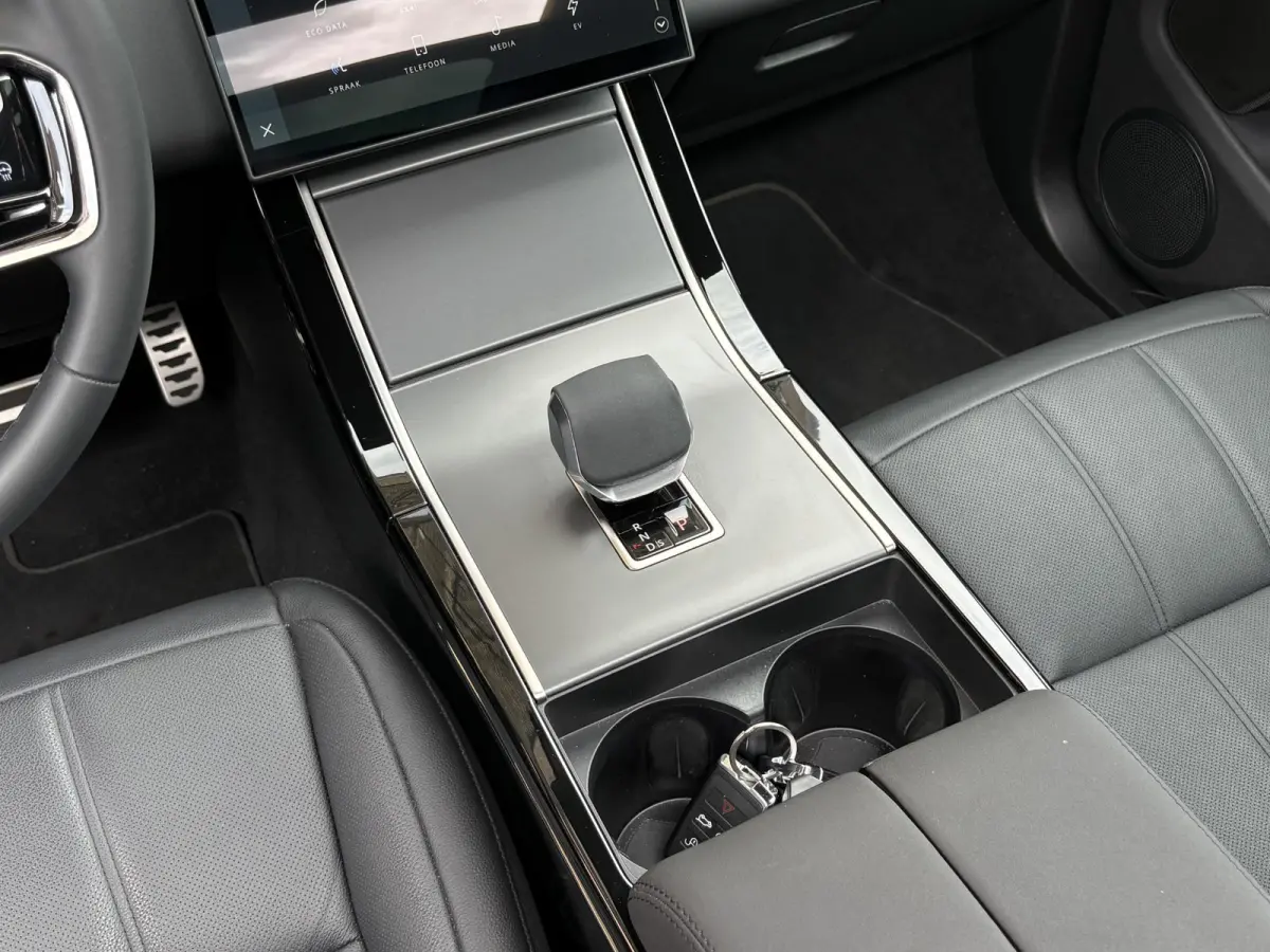 1.5 P270e PHEV AWD SE Dynamic Edition 1E EIG./NL-AUTO/FULL OPTIONS!