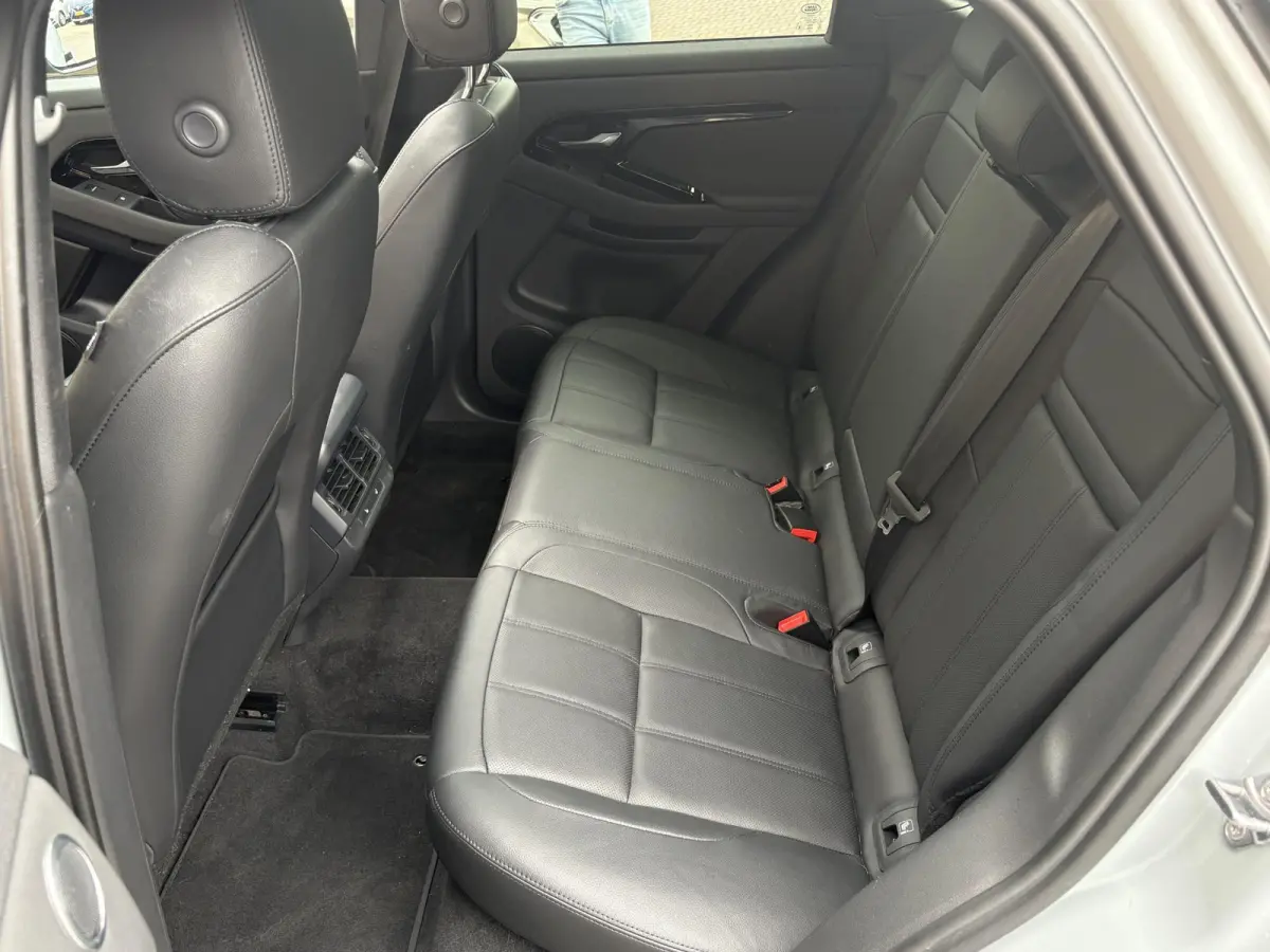 1.5 P270e PHEV AWD SE Dynamic Edition 1E EIG./NL-AUTO/FULL OPTIONS!