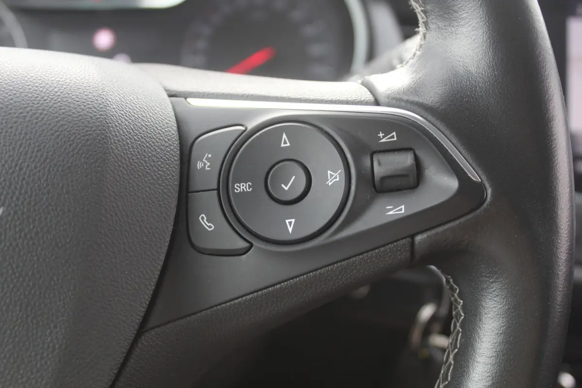 1.2 Turbo Elegance Dodehoek detector, Apple Carplay/Android Auto, Lichtmetalen velgen 16"