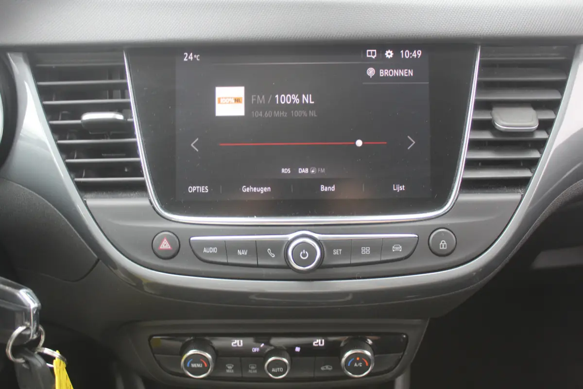1.2 Turbo Elegance Dodehoek detector, Apple Carplay/Android Auto, Lichtmetalen velgen 16"