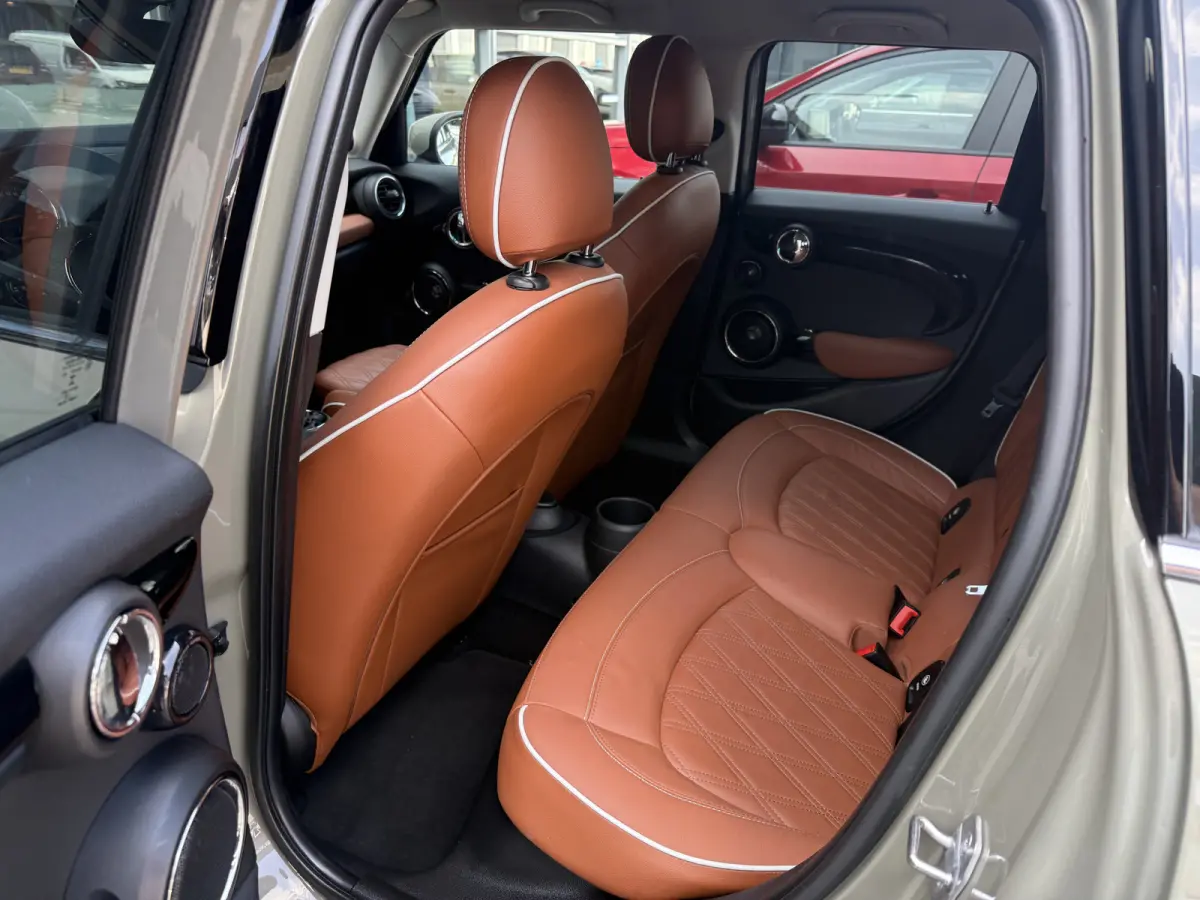 1.5 Cooper One Leder/H&K/Apple