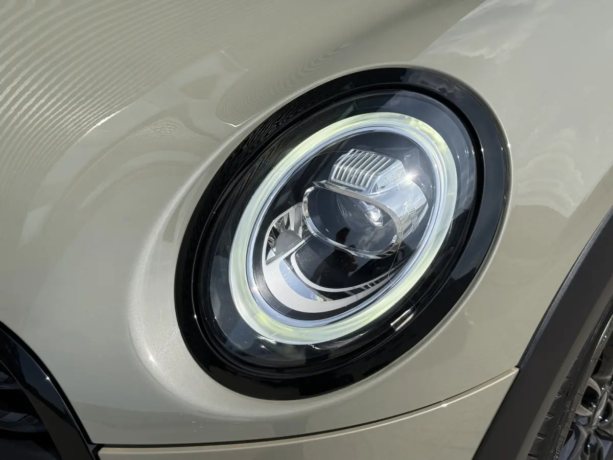 1.5 Cooper One Leder/H&K/Apple