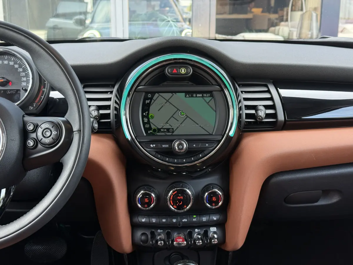 1.5 Cooper One Leder/H&K/Apple