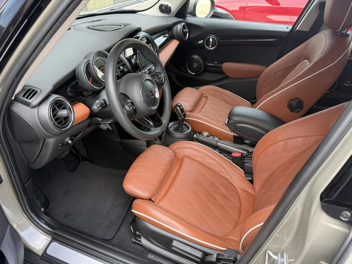 1.5 Cooper One Leder/H&K/Apple