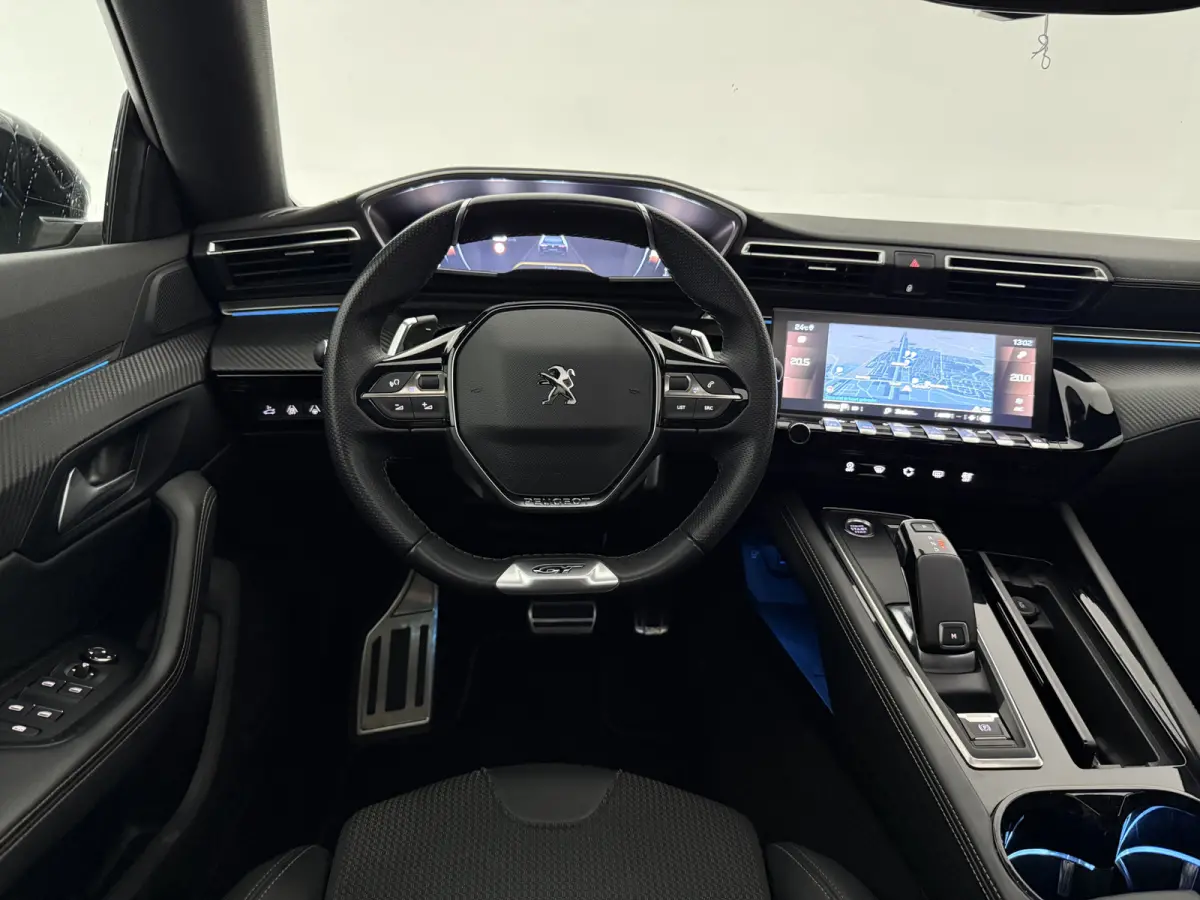 1.2 PureTech GT | Pano | Camera | Virtual | Sfeer | LED | Carplay | Cruise | Clima | Keyless
