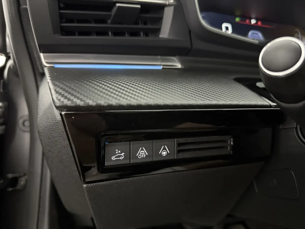 1.2 PureTech GT | Pano | Camera | Virtual | Sfeer | LED | Carplay | Cruise | Clima | Keyless