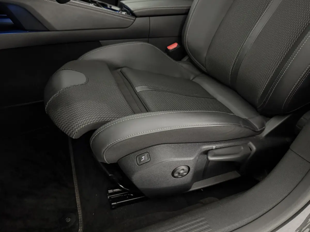 1.2 PureTech GT | Pano | Camera | Virtual | Sfeer | LED | Carplay | Cruise | Clima | Keyless