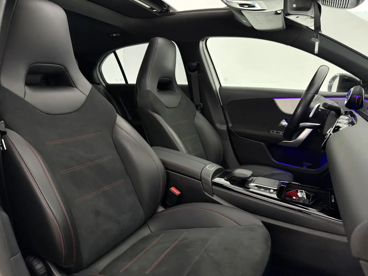 180 Business Solution AMG | Pano | Camera | Virtual | Sfeer | Carplay | LED | Keyless