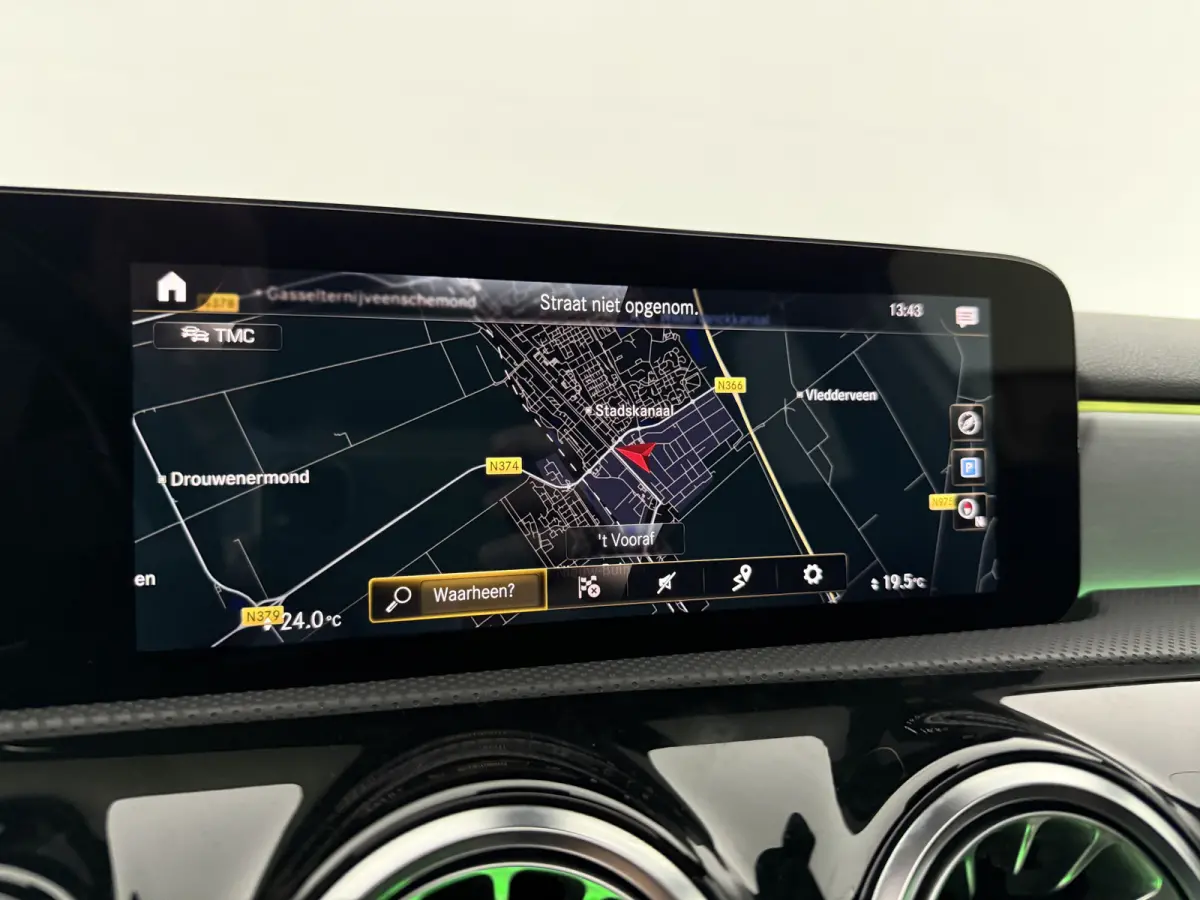 180 Business Solution AMG | Pano | Camera | Virtual | Sfeer | Carplay | LED | Keyless