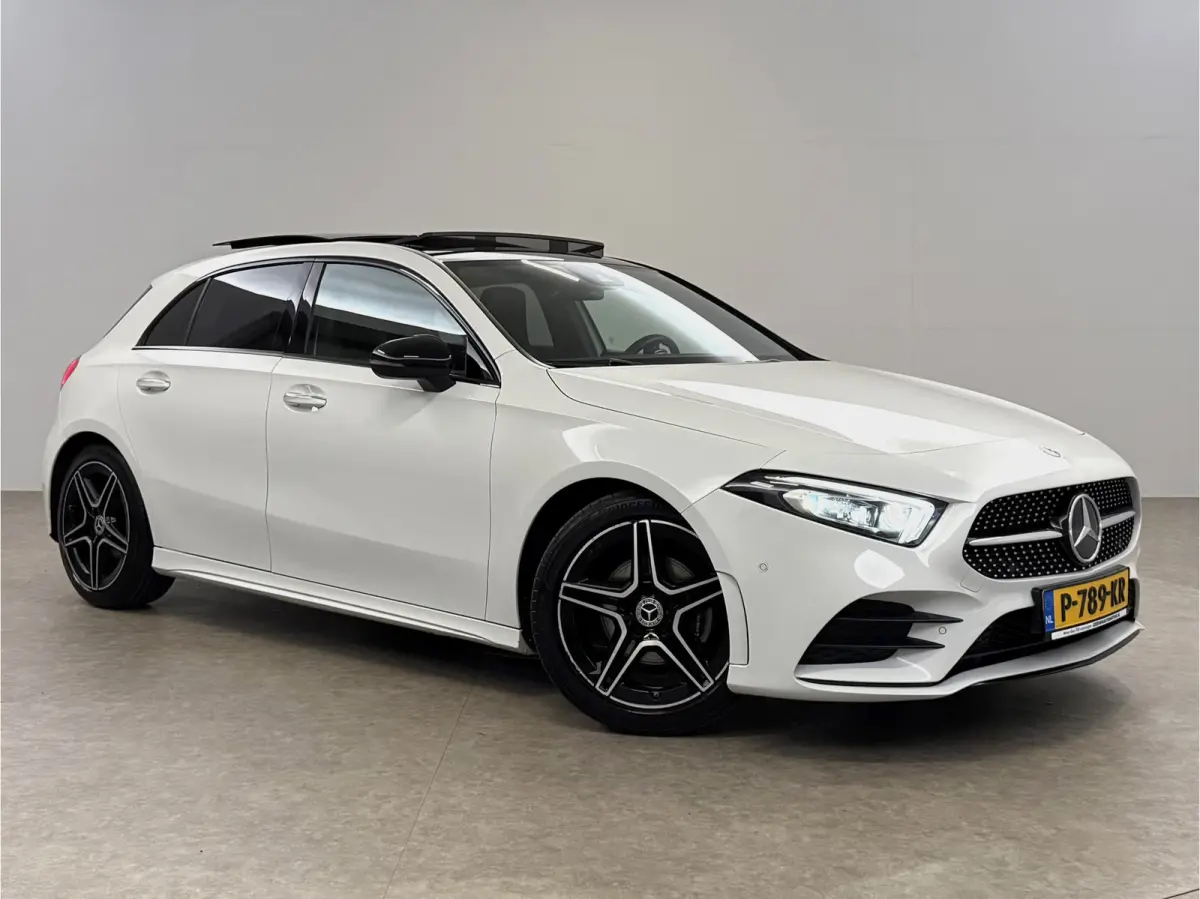 180 Business Solution AMG | Pano | Camera | Virtual | Sfeer | Carplay | LED | Keyless