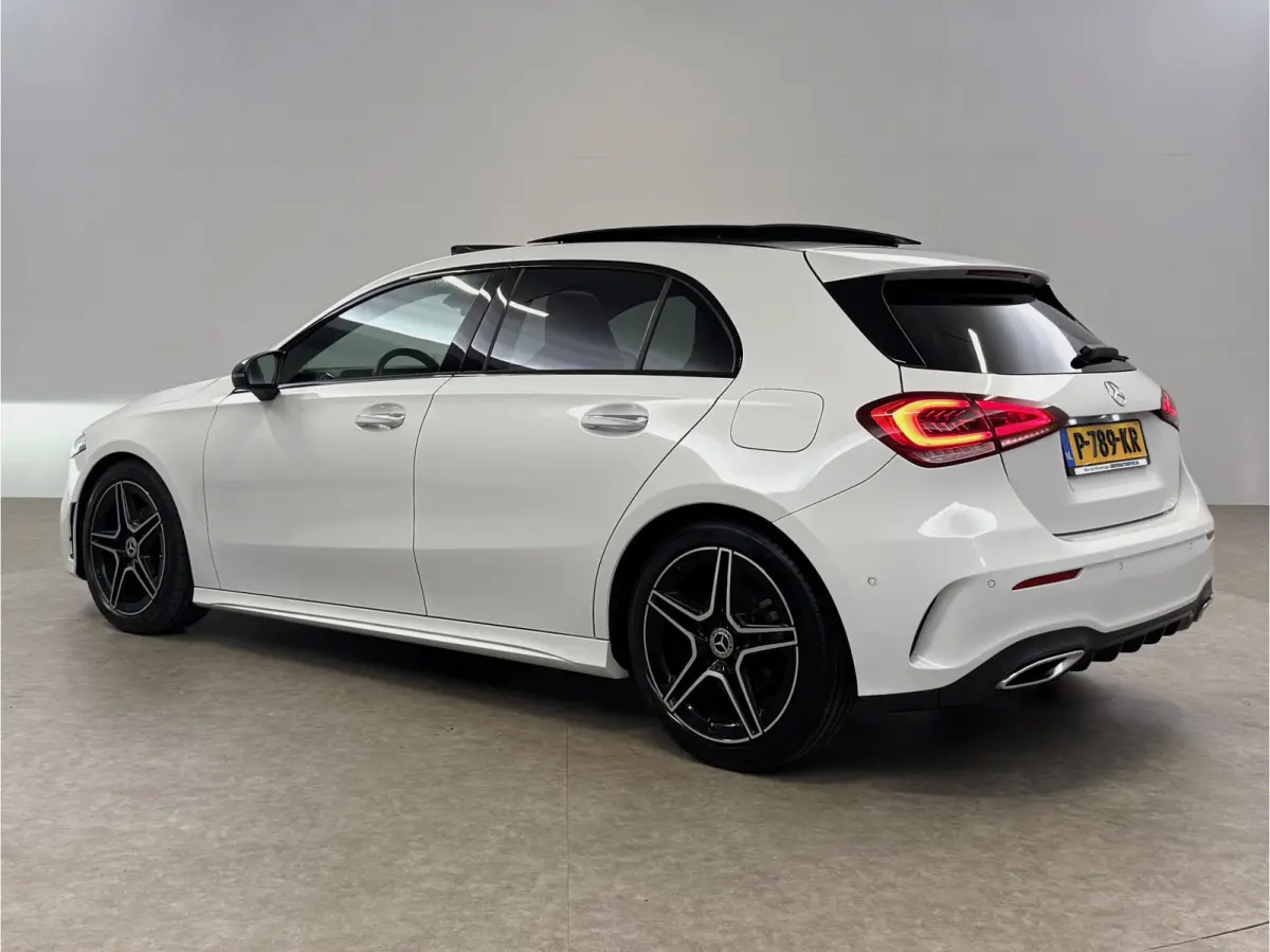 180 Business Solution AMG | Pano | Camera | Virtual | Sfeer | Carplay | LED | Keyless