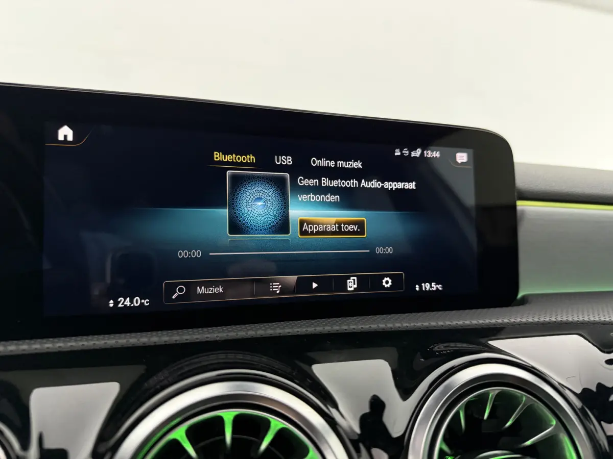 180 Business Solution AMG | Pano | Camera | Virtual | Sfeer | Carplay | LED | Keyless