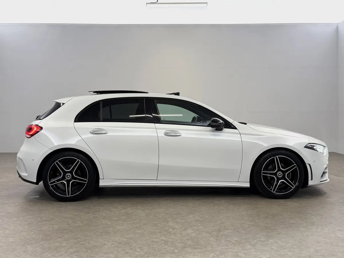 180 Business Solution AMG | Pano | Camera | Virtual | Sfeer | Carplay | LED | Keyless