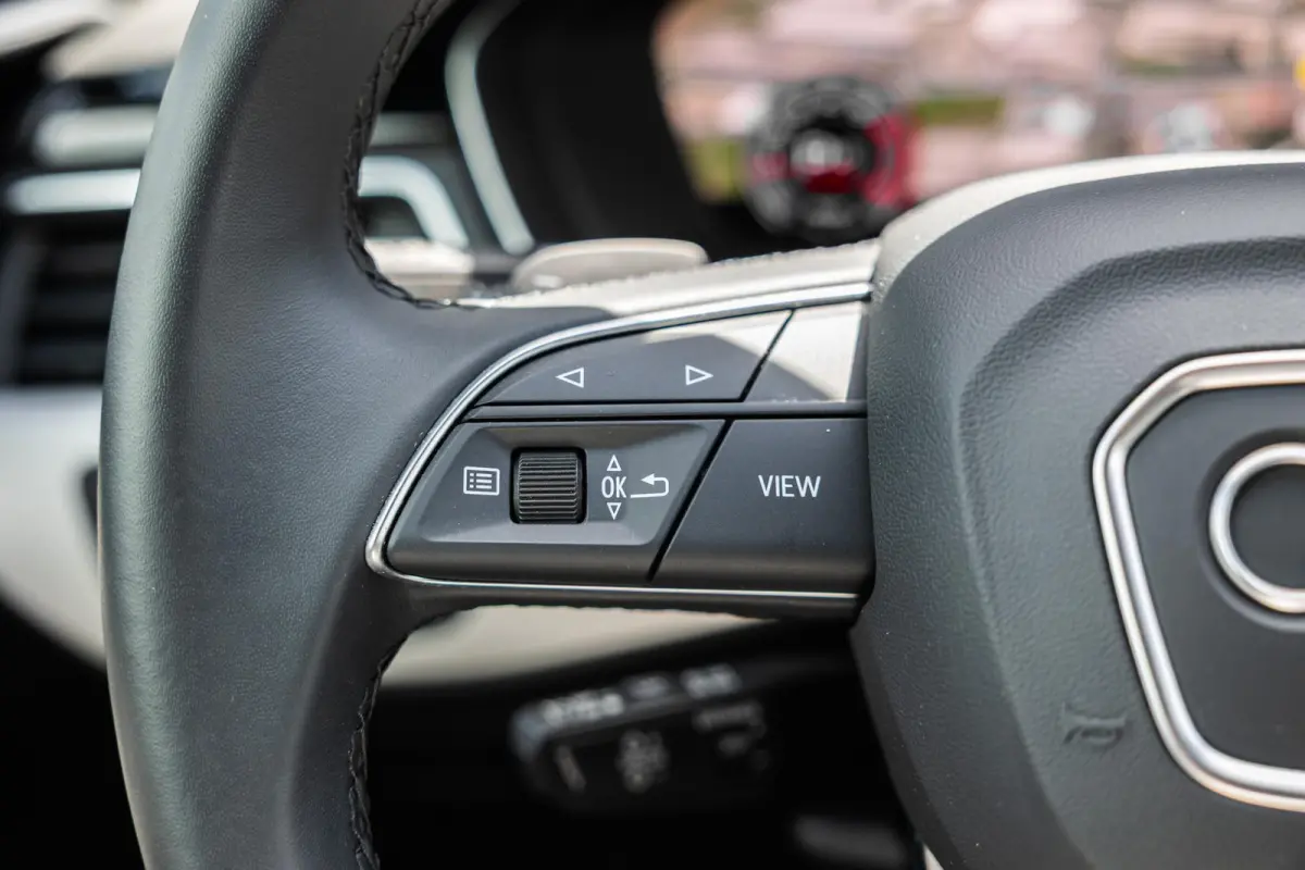 40 TFSI 204pk S-tronic Advanced edition | Panoramadak | B&O Audio | Head-up | Massagestoelen