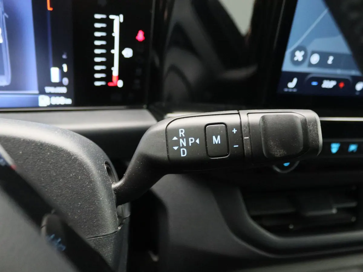 300 2.0 TDCI L2H1 Sport Trekhaak | Carplay / Navi | Winter Pakket | Led Verlichting | Adaptieve Cruise Control |